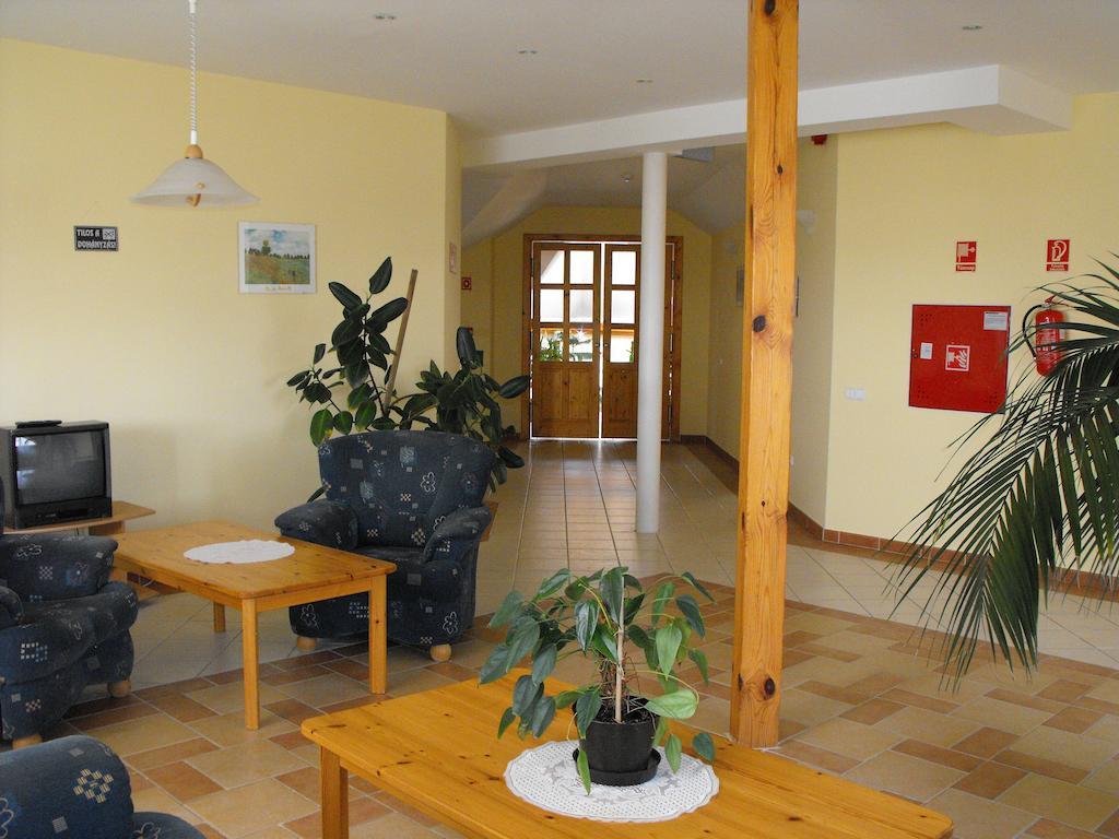 Józsi Bácsi Szállodája Szombathely Exterior foto